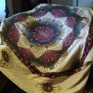 Massive California kind starburst quilt